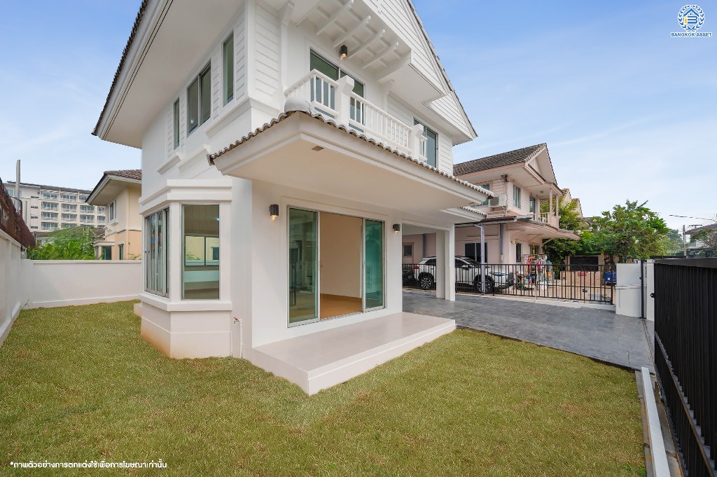 บ้านมือสองตกแต่งใหม่ โครงการ พฤกษ์ลดา พุทธสาคร หลังริม เนื้อที่ 54.50 ตร.ว. ฟังก์ชัน 3 ห้องนอน 2 ห้องน้ำ 2 ที่จอดรถ สภาพแวดล้อมโครงการร่มรื่น บนทำเลเดินทางสะดวก ติดถนนพุทธสาคร เชื่อมต่อถนนเพชรเกษม ถนนพุทธมณฑลสาย4 ถนนบรมราชชนนี ใกล้รถไฟฟ้าสายสีน้ำเงิน "สถานีหลักสอง"